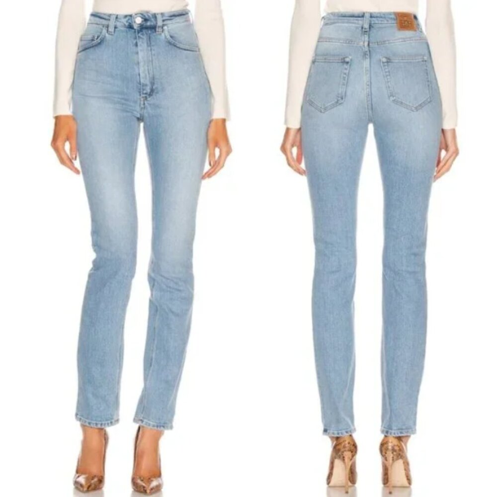 New TOTEME New Standard High Waist Slim Fit Denim Jeans in Washed Blue Size 26